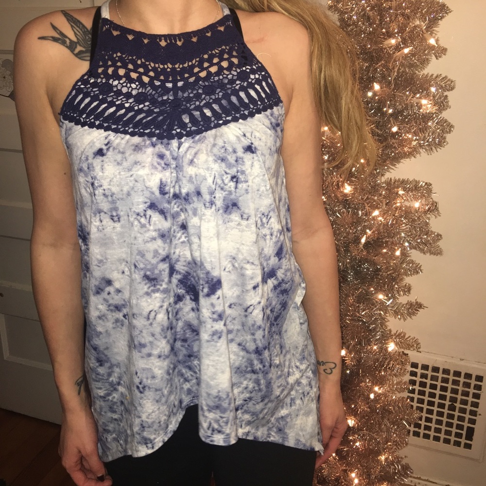 Halter top